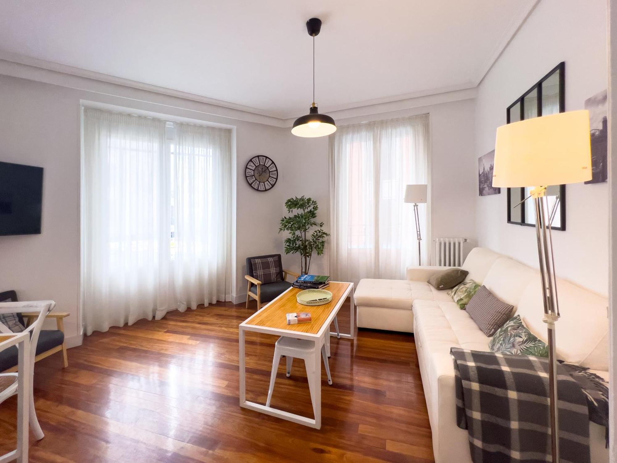 Callao Suites Madrid Eksteriør billede