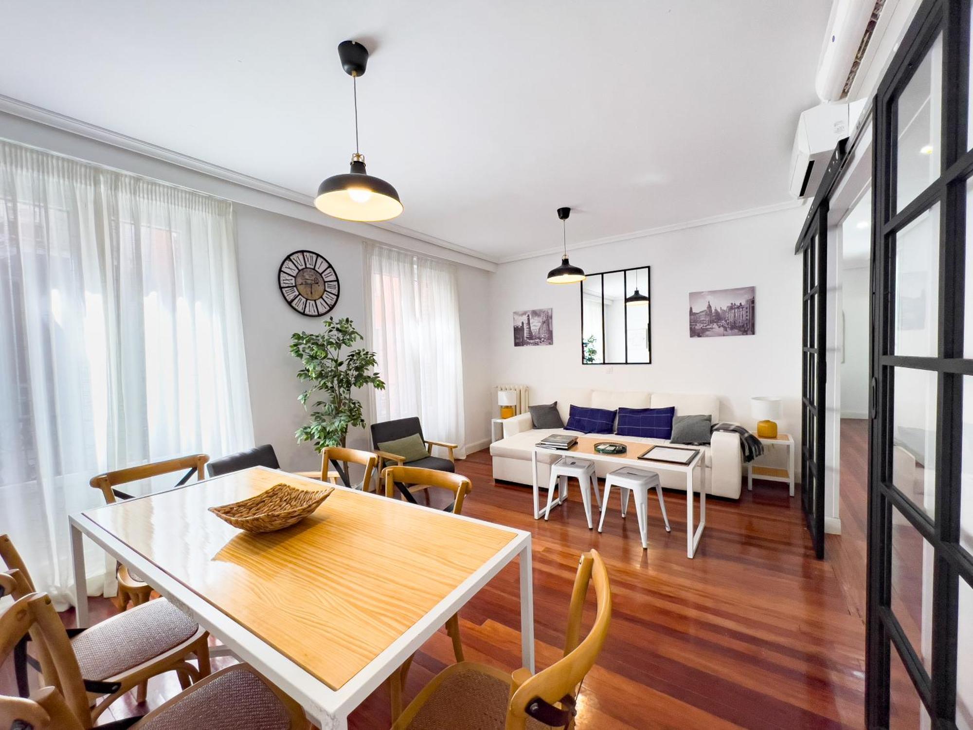 Callao Suites Madrid Eksteriør billede